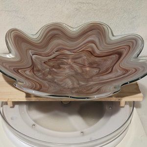 San Miguel Vidrios Swirled Art Glass Bowl White Brown Recycled Glass Ruffled
